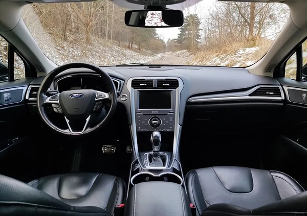 Ford Mondeo cena 51900 przebieg: 198576, rok produkcji 2015 z Bydgoszcz małe 704
